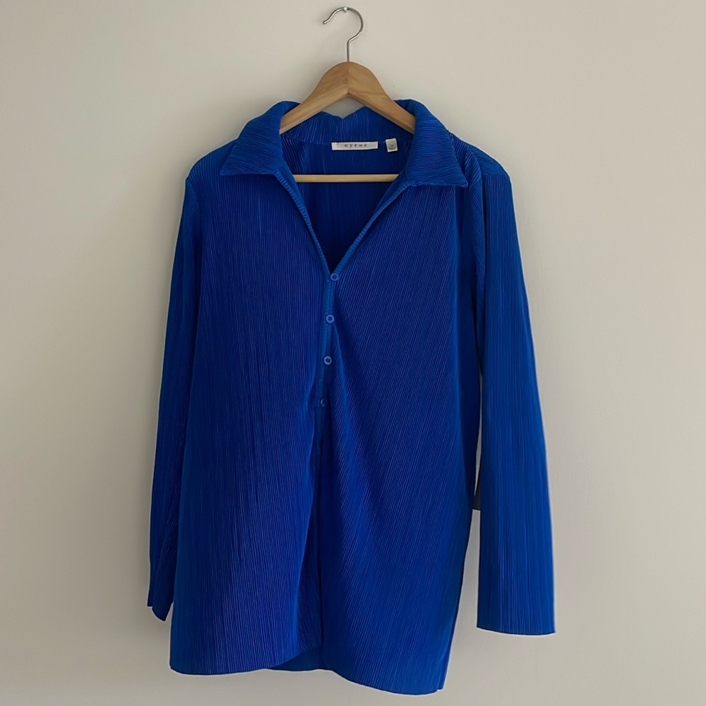 Electric blue plisse pleated Shirt size 1x